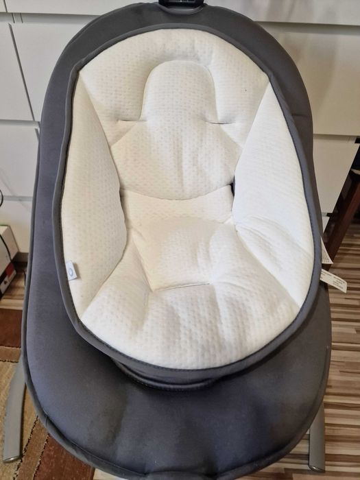 Leżaczek Babymoov Swoon Motion Zinc szaro-biały