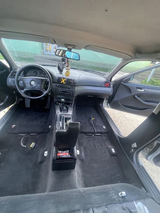 БМВ  е46  2.0 дизель