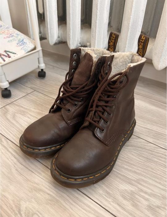 Dr. martens мартінси зимові черевики утеплені доктор мартинс