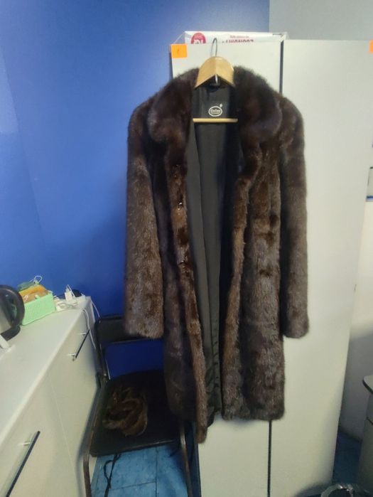 Шуба норковая в хорошем состоянии