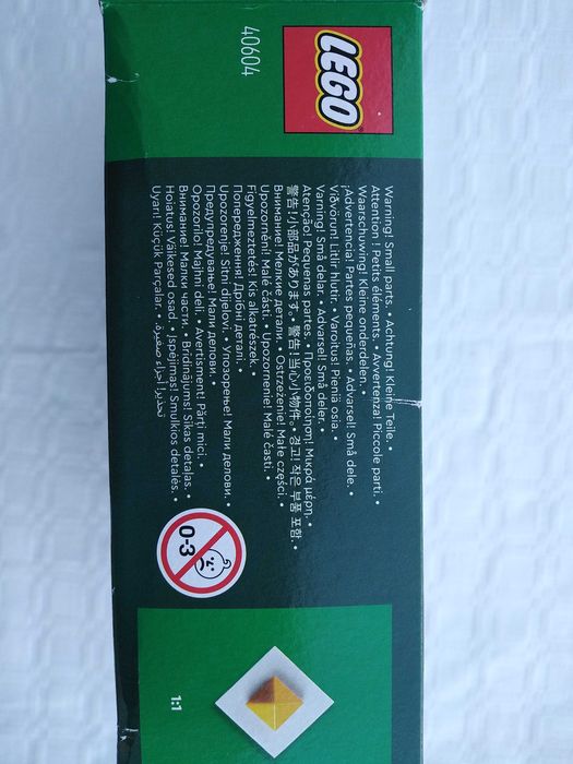 APENAS a Caixa Lego Vazia Natal Limited Edition set 40604.
