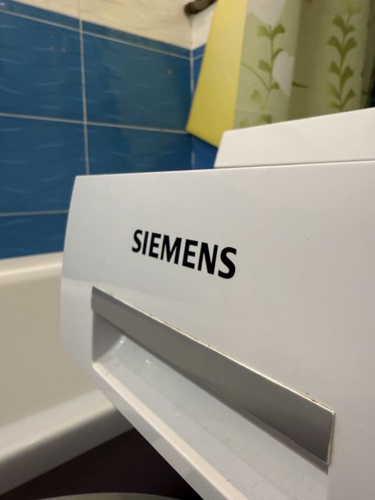 Стиралка Siemens iq700