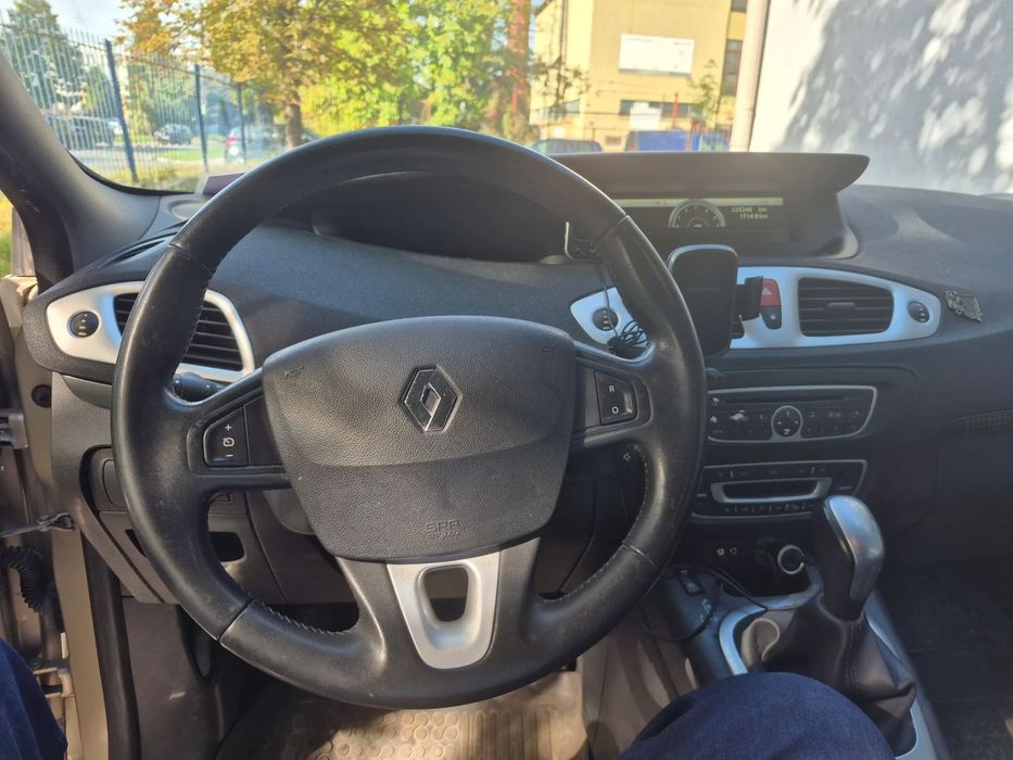 Renault Scenic Reunault Grand Senic