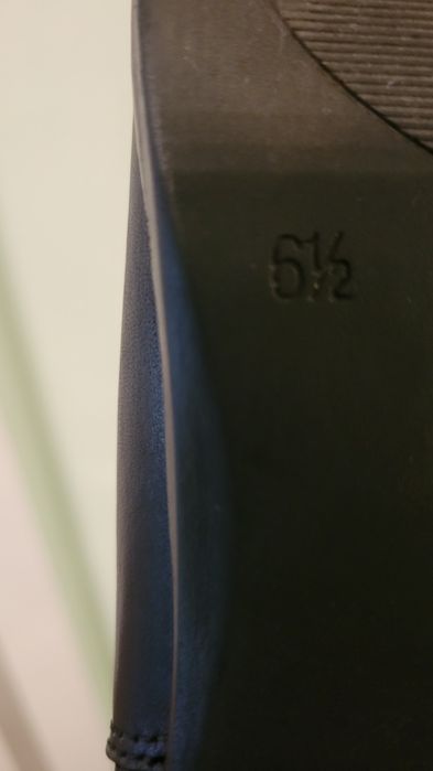 Чоботи жіночі шкіряні