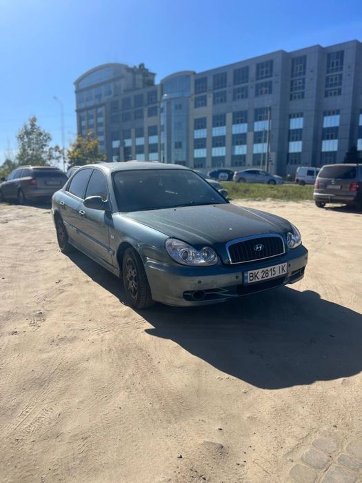 Продаим машину hyundai sonata