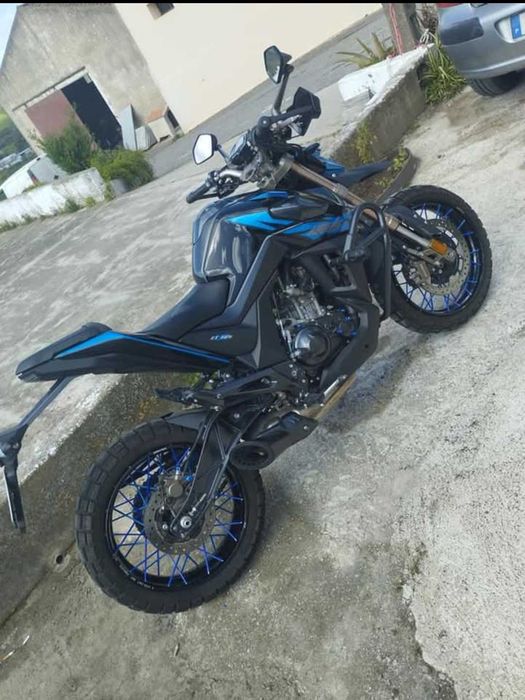 Mota Zontes U1 125cc como nova