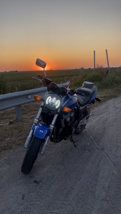 Honda CB400 Super Four Hyper Vtec1