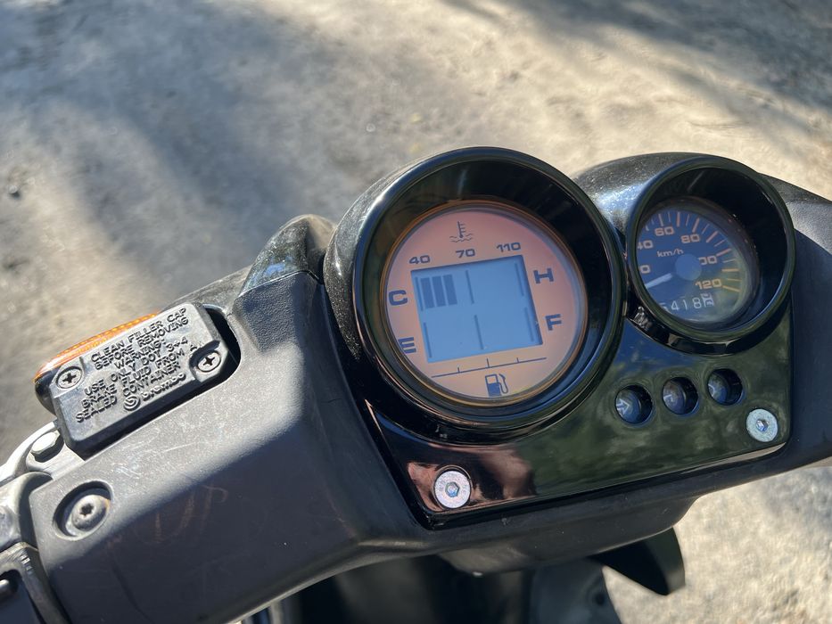 Продам Yamaha Aerox