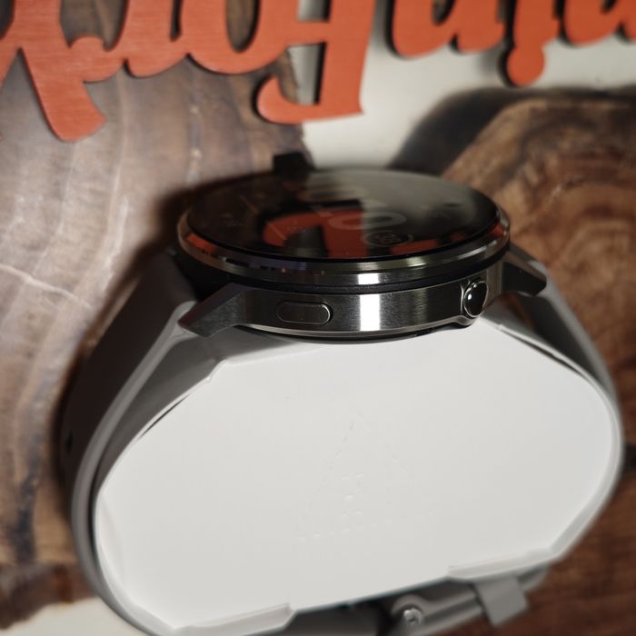 Garmin Venu 4 - 45 mm Silver 010-03014-01