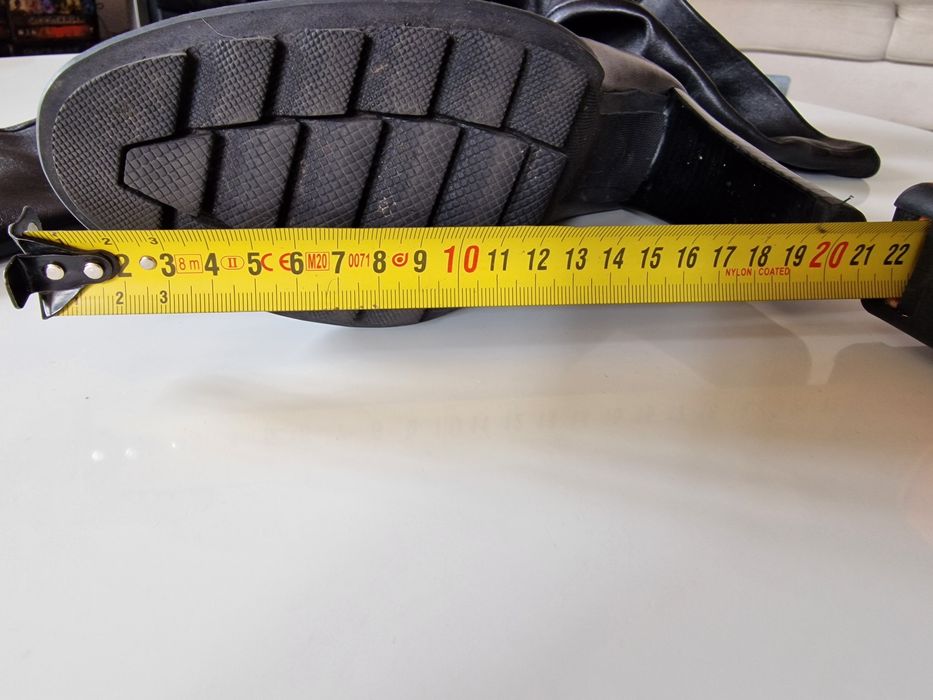 Kozaki Stuart Weitzman rozmiar 37.5