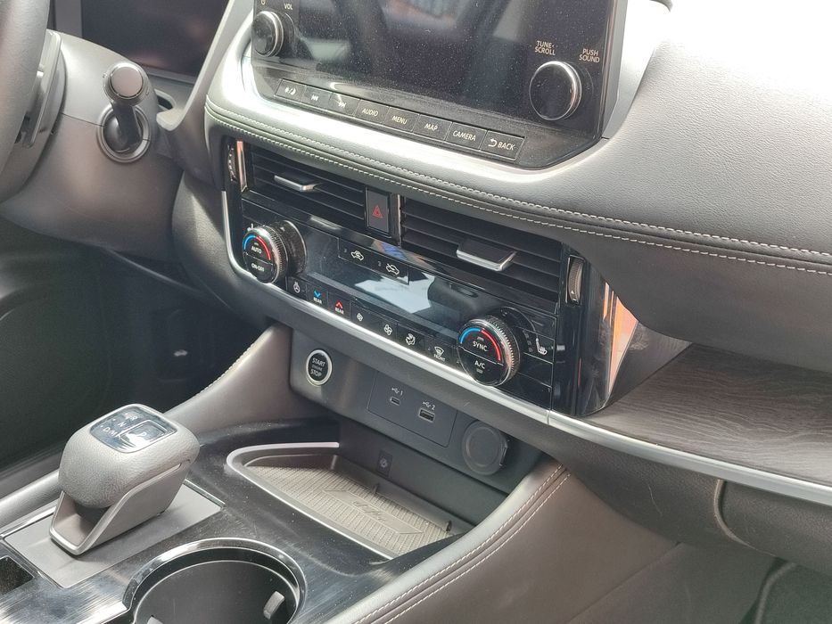 Nissan Rogue t33 Platinum AWD