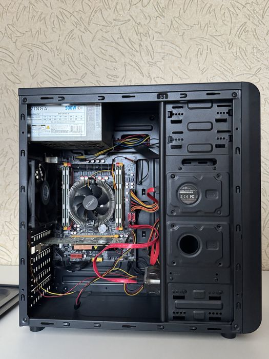 Intel XeonE5-2630, 6ядер 12 потоків, 16 ОЗУ, Radeon 2gb