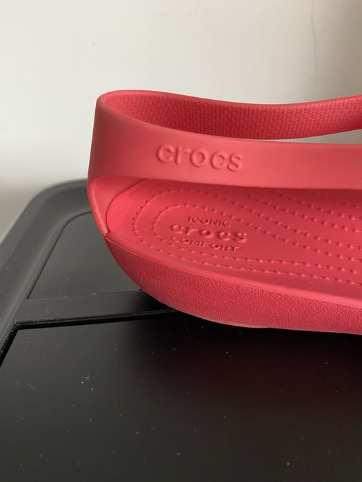 Japonki Crocs Serena Flip Poppy r. 36/37 W6