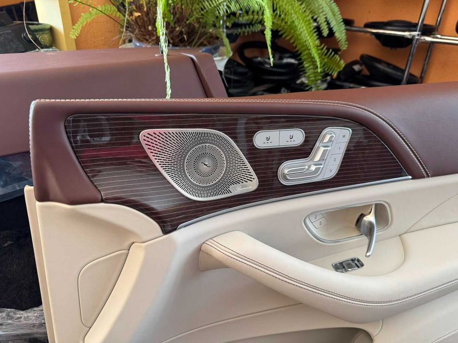 Салон Сидіння Підлокотник Карти 167 GLS MAYBACH