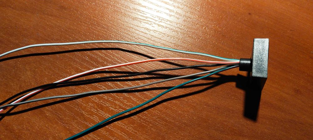 Кнопка YOTA RED ГБО4 Нова 5 дротів на виході
