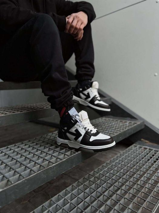 Кросівки Off-White Out of Office Premium Black/White