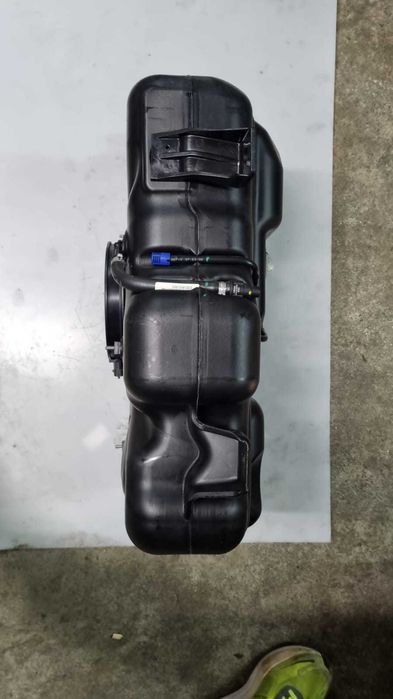 NOWY Zbiornik płynu AdBlue Master Movano Nissan 2,3 DCI oraz 1,6 CDTI
