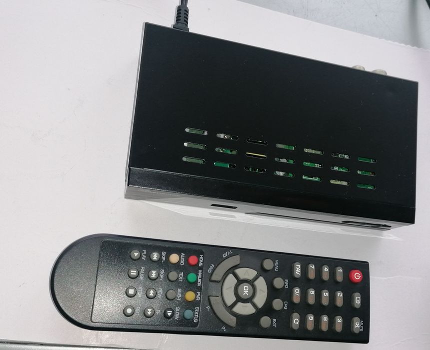 Dekoder dvb-t2 h.265 HEVC skymaster STB M256 tuner