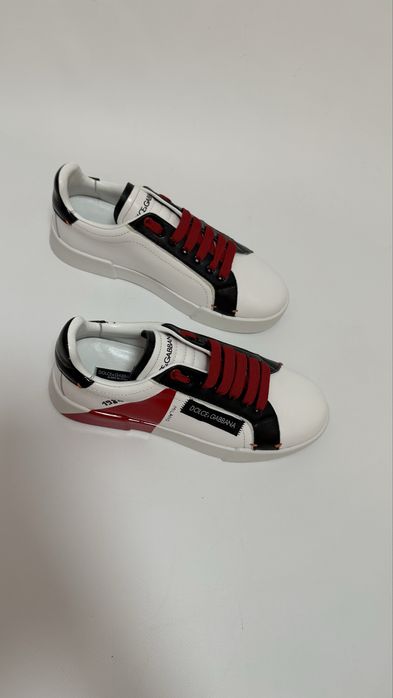 Жіночі кросівки кеди, р.38, 24 см, натуральна шкіра,можна на подарунок