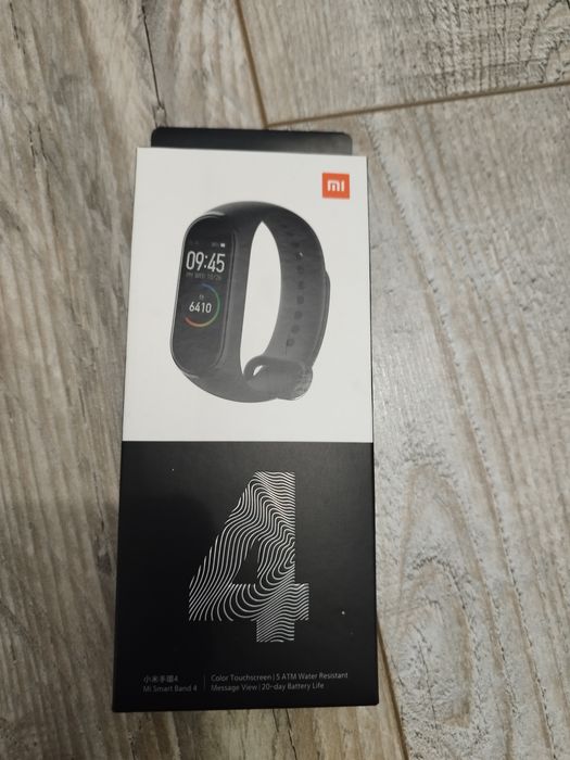 Opaska Xiaomi Mi band 4 + zapasowy nowy pasek