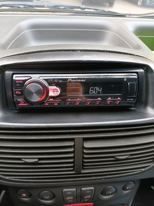 Car audio Radio subwoofer wzmacniacz