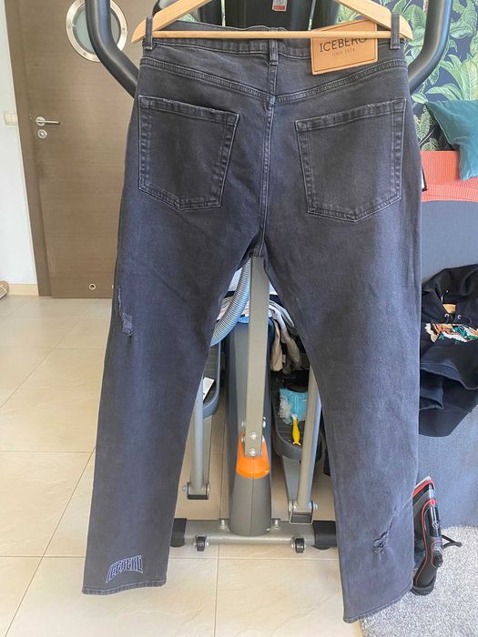 Ciemne spodnie jeans Iceberg rozmiar 36