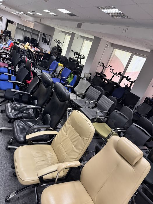 РОЗПРОДАЖ офісної меблі столи письмов комп'ютерні для учня роботи loft