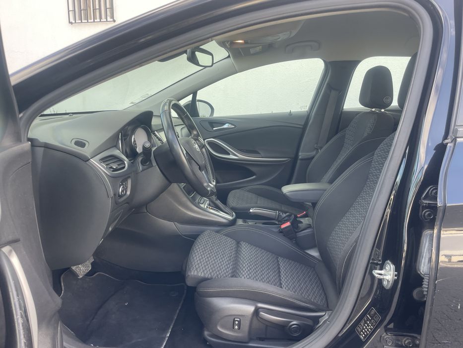 Opel Astra K Sports Tourer 1.6cdti caixa automatica