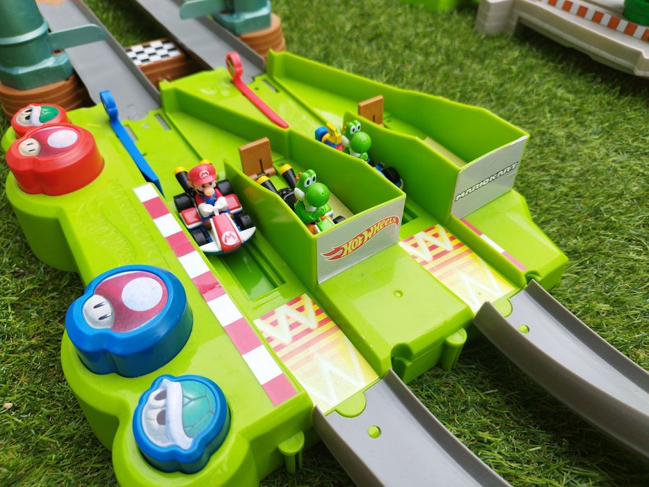 Pista Hot Wheels Mario Kart + acréscimo de pista Piranha