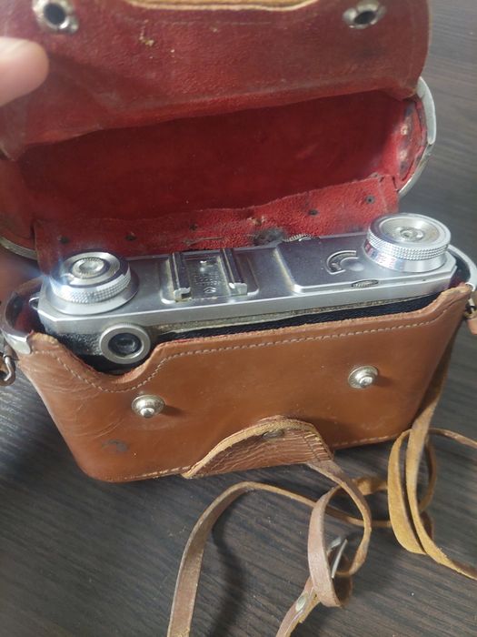 Продати фотоапарат