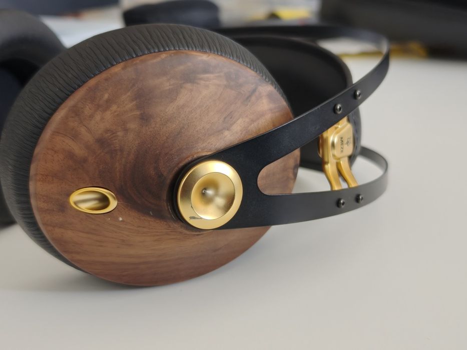 Headphones Meze Audio 99 Classics