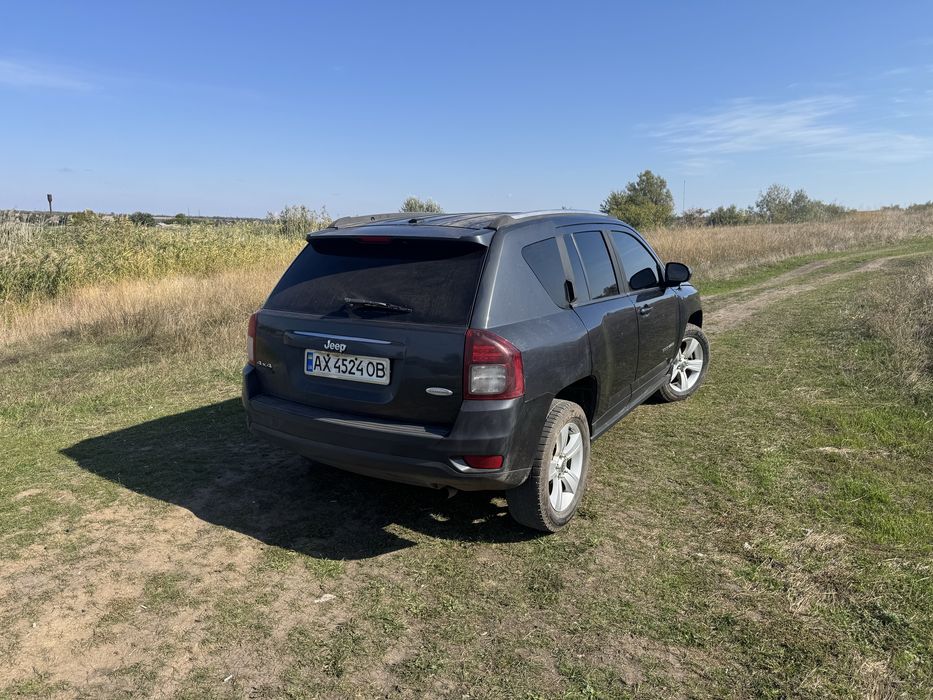 Продам джип компас