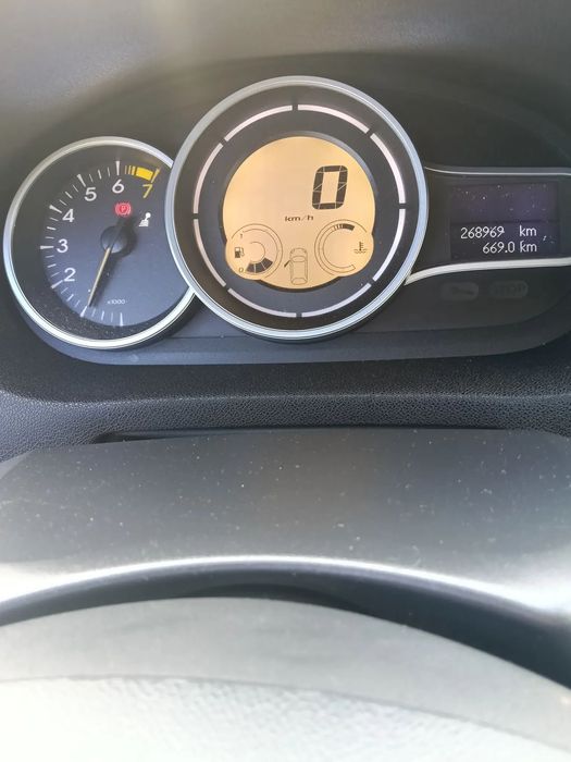 Renault Megane ​Sprzedam Renault Megane (2009) – 1.6 Benzyna,Stan bardzo dobry