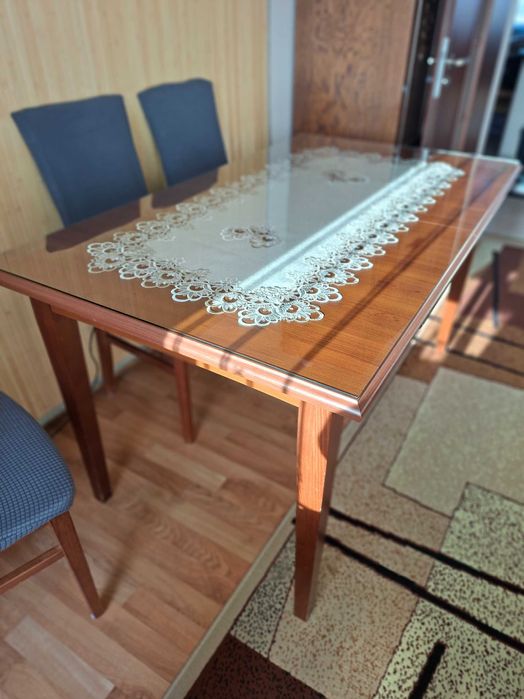 Stół + 6 krzeseł