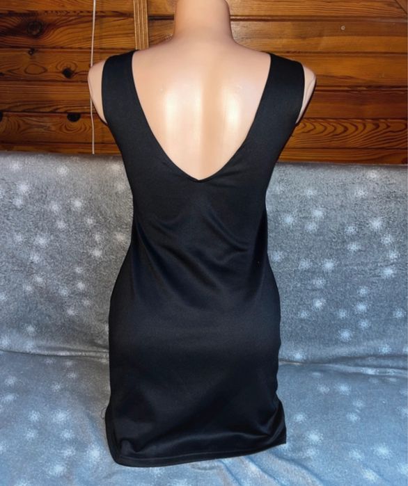 Czarna sukienka mini