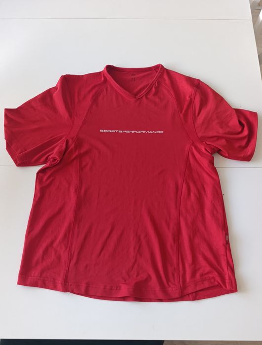 Czerwona sportowa sukienka M TCM