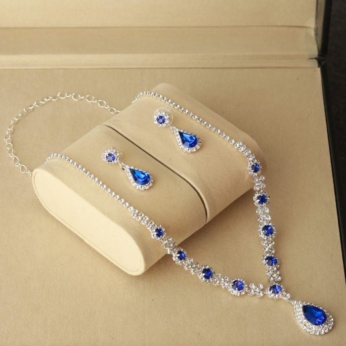 Komplet zestaw naszyjnik z kryształami kropla wody kolczyki niebieski