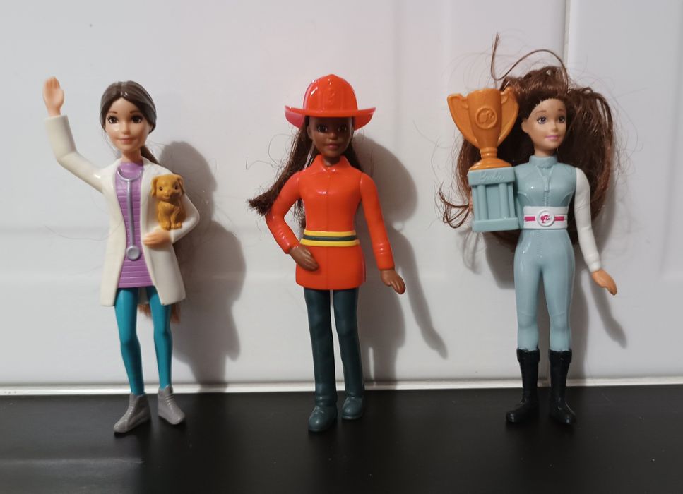 Figuras da MacDonald. Bombeiro, Enfermeira e Barbie. 12 cm