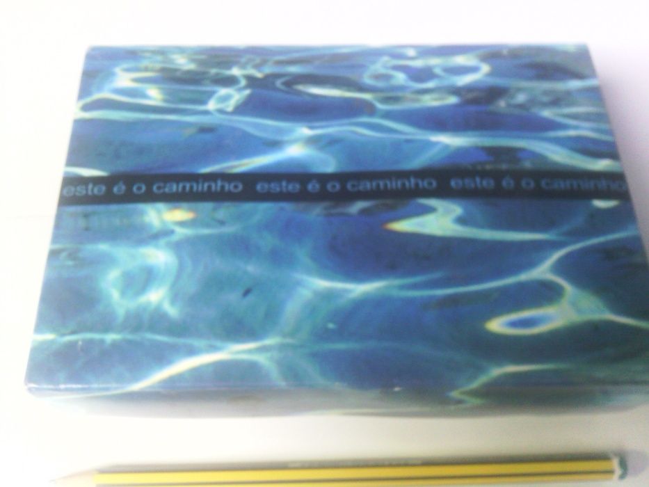 Relógio que funciona com agua, portanto a energia dele é a agua437518292107274243