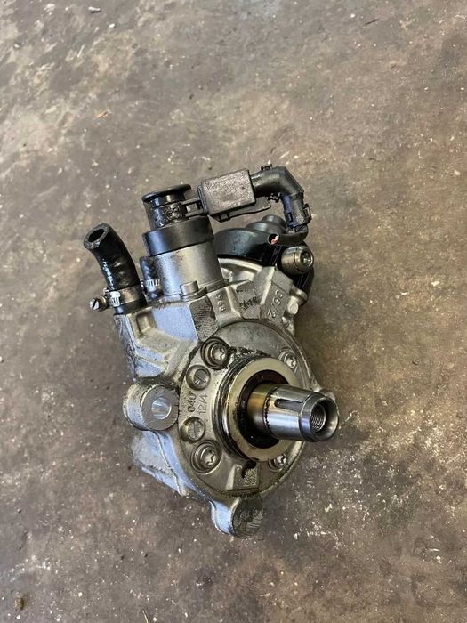 Паливний насос ТНВД BMW 1 F20 F21 BMW 3 E90 F30 F35 F80 2.0 diesel