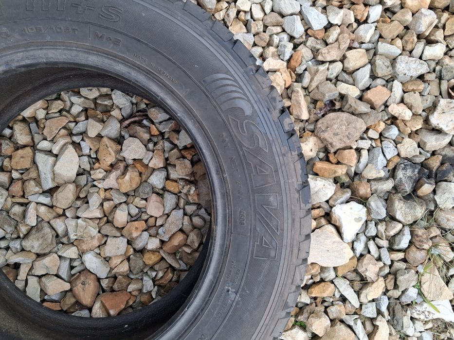 Opony zimowe wzmacniane 215/65 R16C