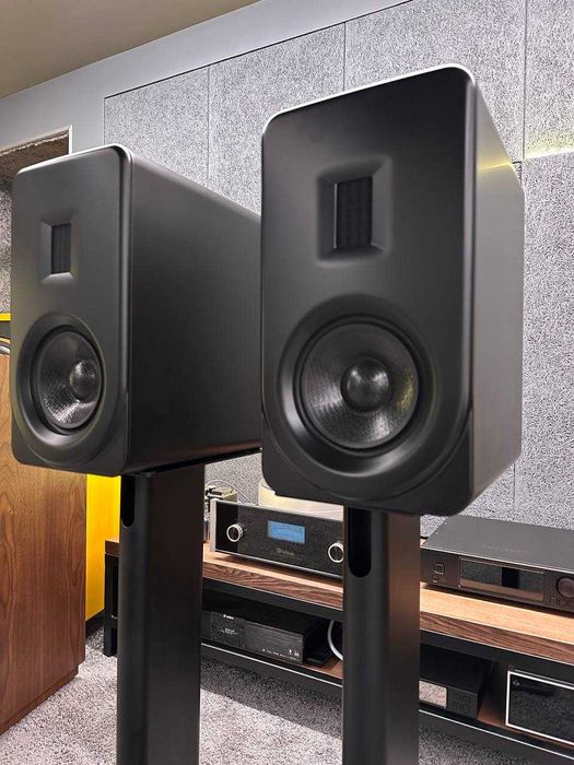 Полочная акустика PS Audio Aspen FR5