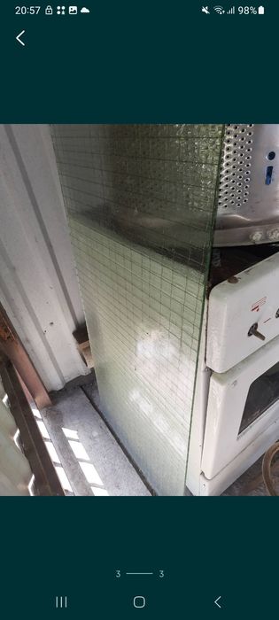 Стекло рифленое. Узорчатое.