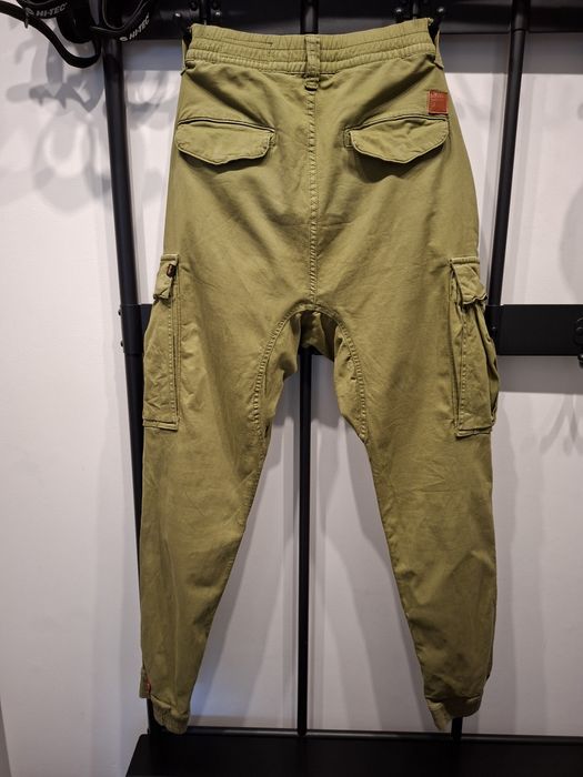 Bojówki Alpha Industries