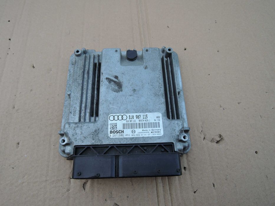 Komputer sterownik silnika AUDI TT 2.0TFSI  8J0.907115