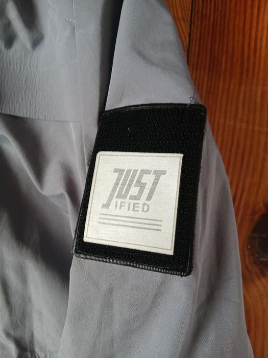 Вітровка на хлопця 164 см.