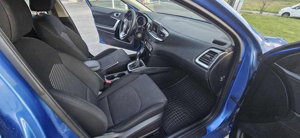 Kia Ceed 2019 r 1.4 benz+gaz 100km