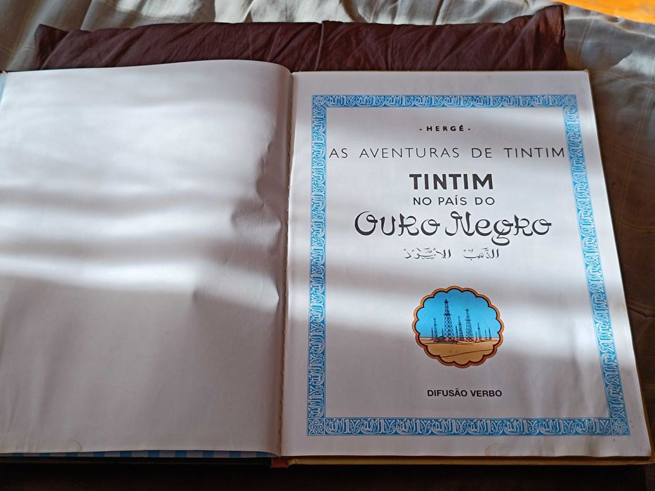 Livro BD Tintin no País do Ouro Negro de Negré