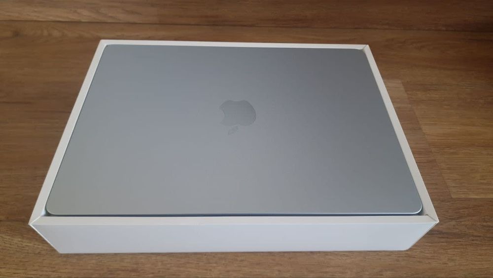MacBook Air M4 16GB