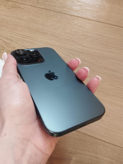 Iphone 16 pro 2024 rok
